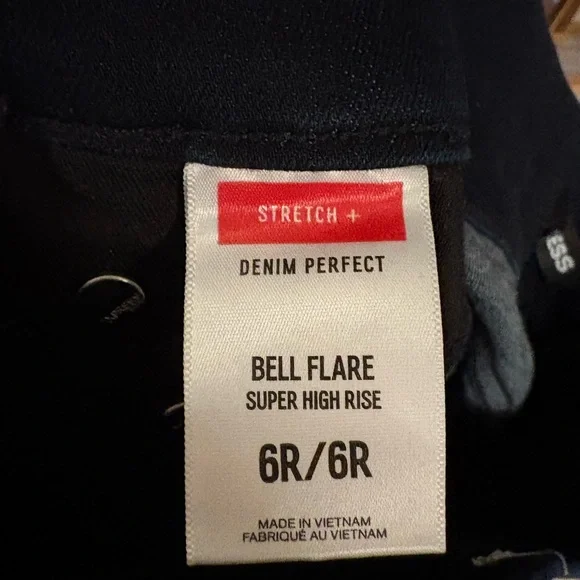 Express Navy Bell Flare Super High Rise size 6 - Picture 4 of 7